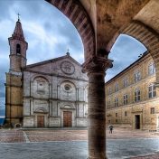 Pienza-Duomo-1030x687